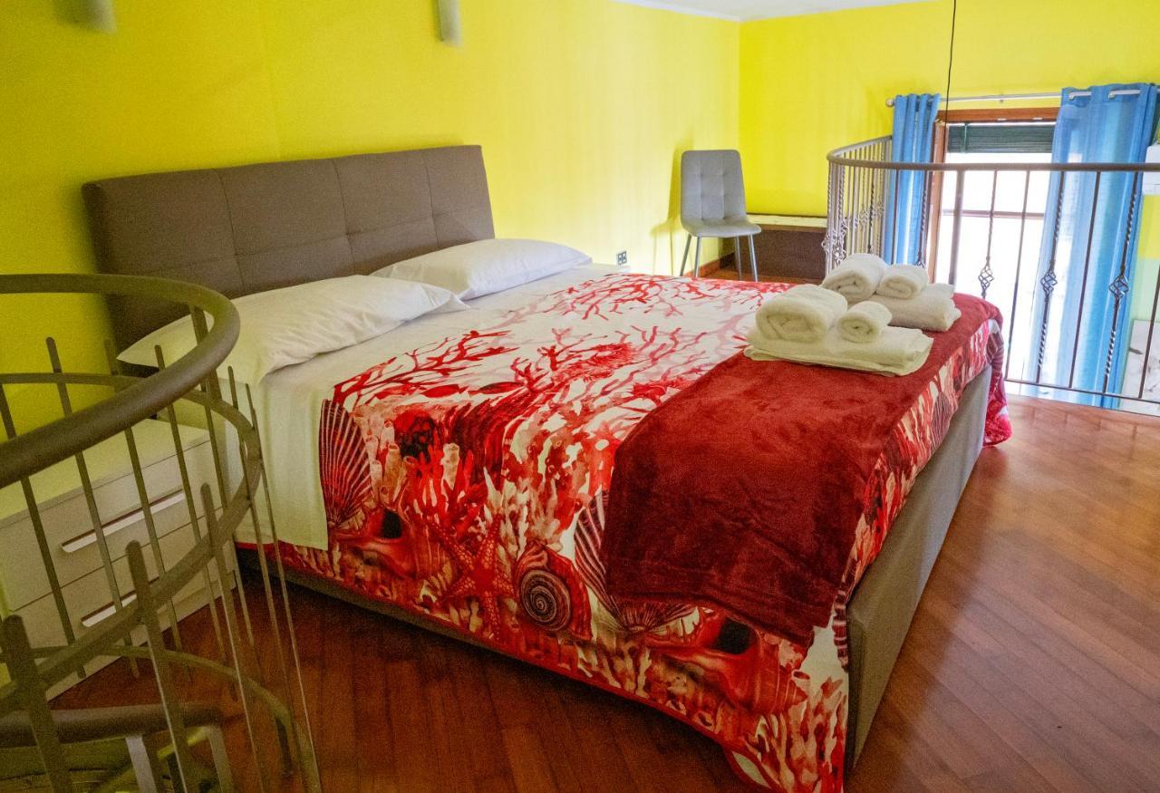 Casa "Positano" Da Ely - Salerno Centro Con Self Check-In Apartment ภายนอก รูปภาพ