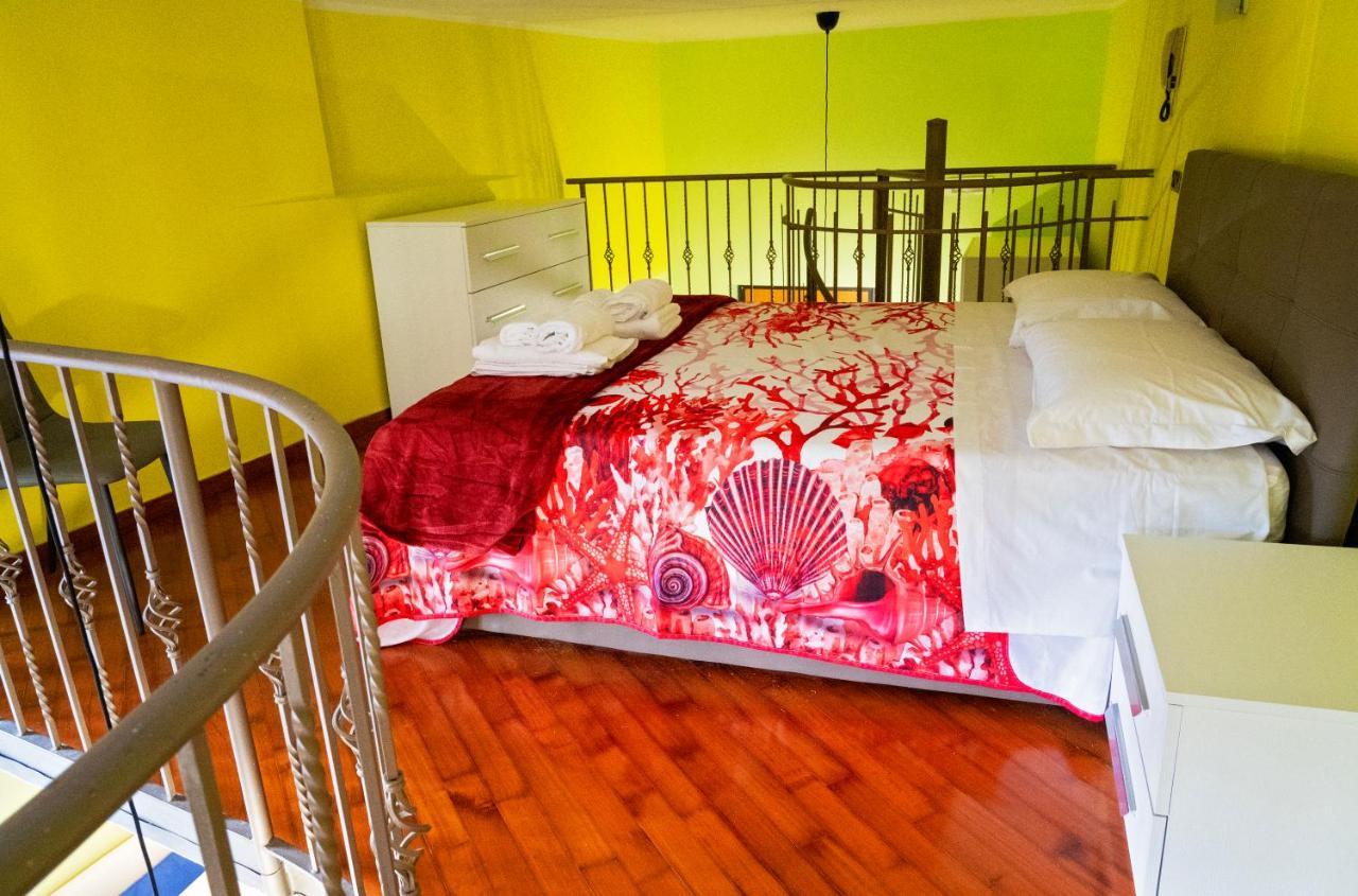 Casa "Positano" Da Ely - Salerno Centro Con Self Check-In Apartment ภายนอก รูปภาพ