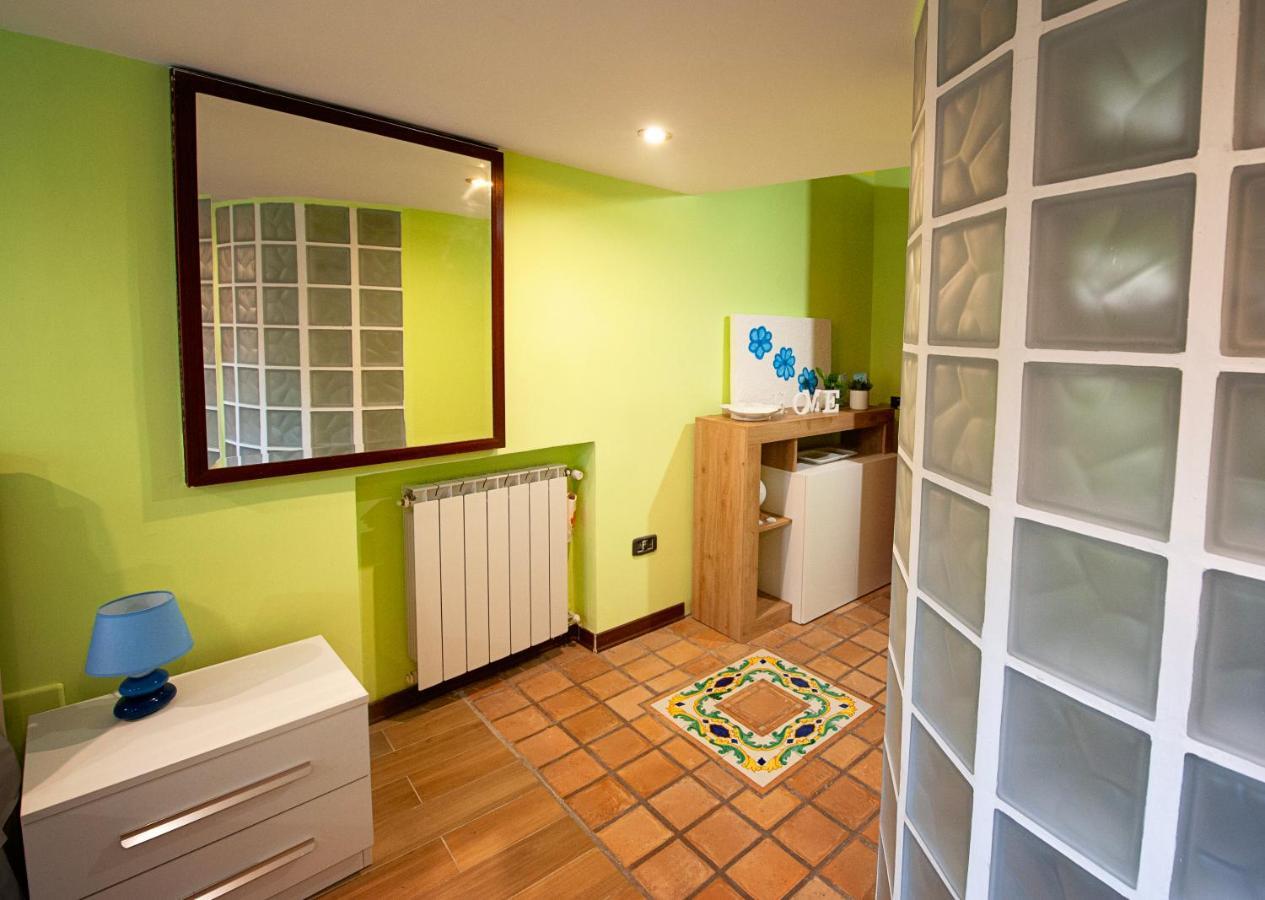 Casa "Positano" Da Ely - Salerno Centro Con Self Check-In Apartment ภายนอก รูปภาพ