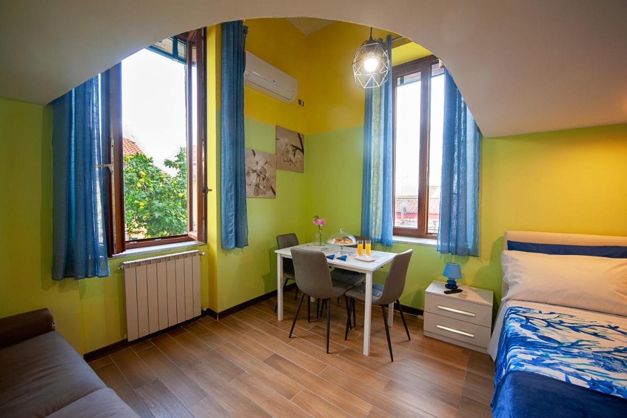 Casa "Positano" Da Ely - Salerno Centro Con Self Check-In Apartment ภายนอก รูปภาพ