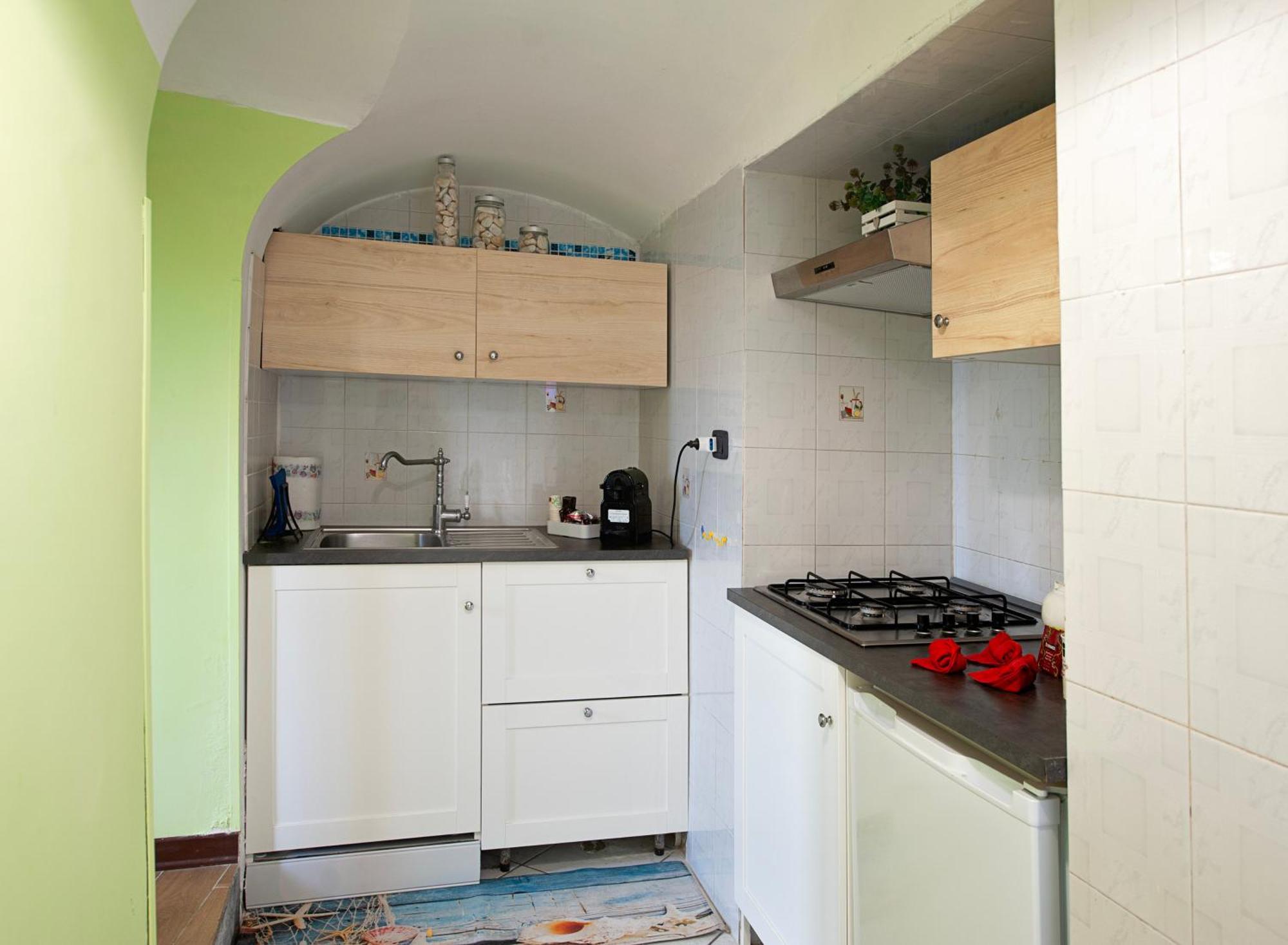 Casa "Positano" Da Ely - Salerno Centro Con Self Check-In Apartment ภายนอก รูปภาพ
