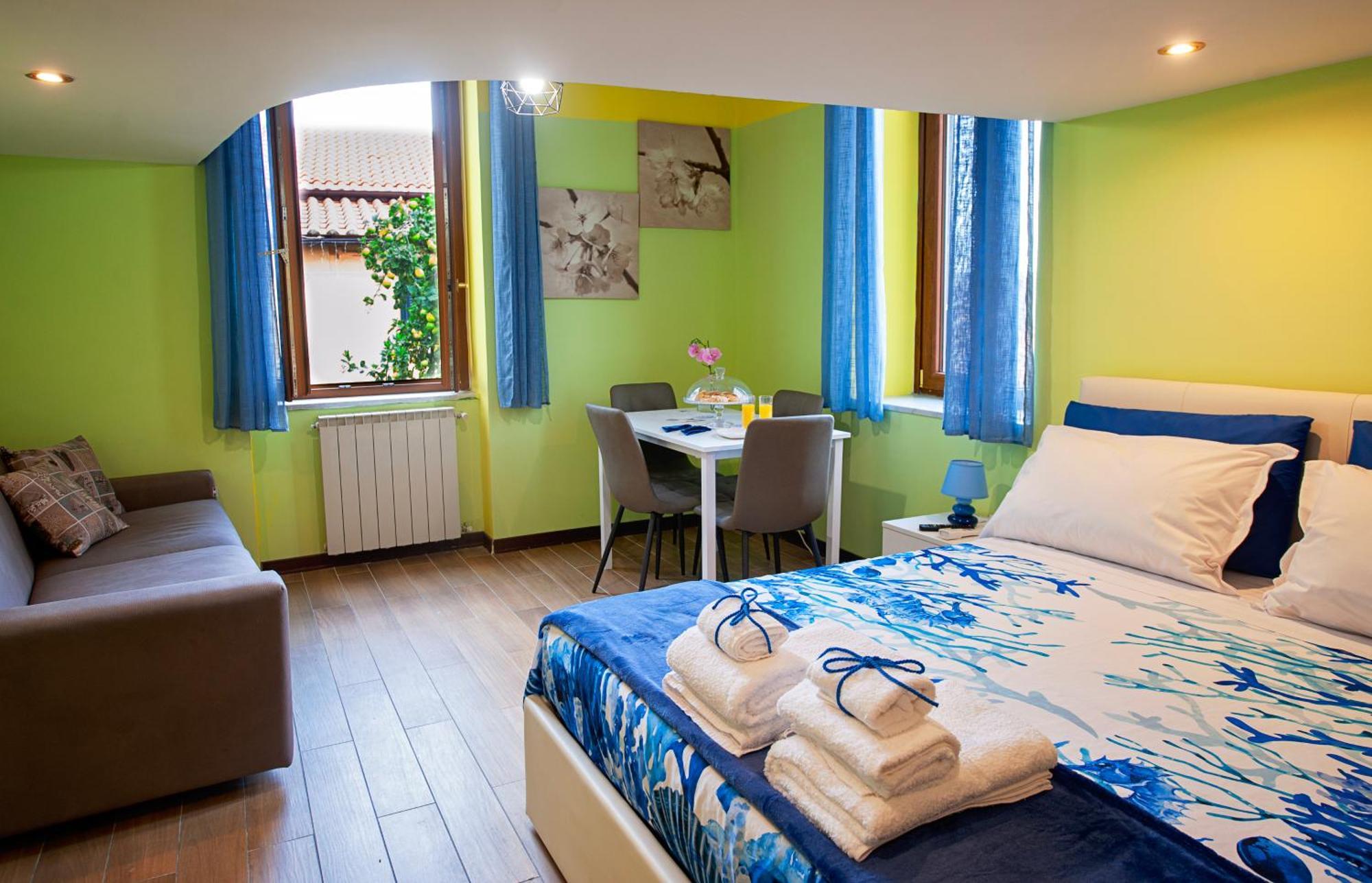 Casa "Positano" Da Ely - Salerno Centro Con Self Check-In Apartment ภายนอก รูปภาพ